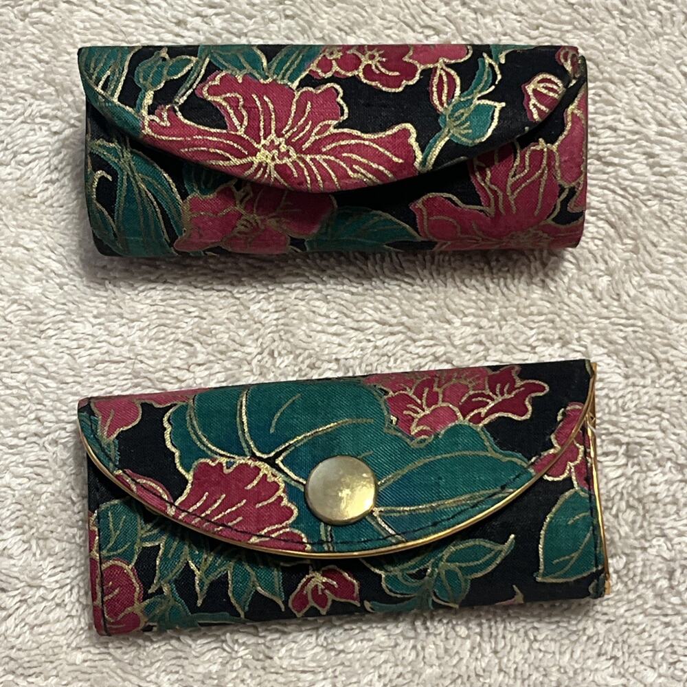 VTG Floral Lipstick Case with Mirror And Matching Key Case